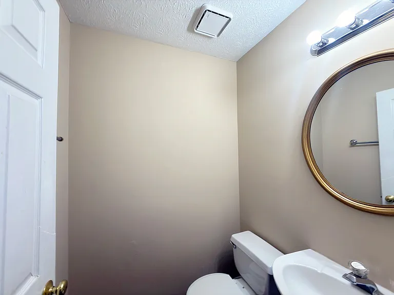 3990-1 Oak Glenn Dr — Photo 40