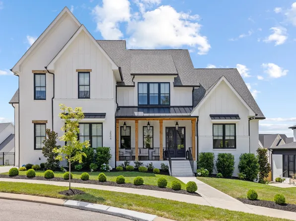 2504 Pullman Ct, Thompsons Station, TN 37179