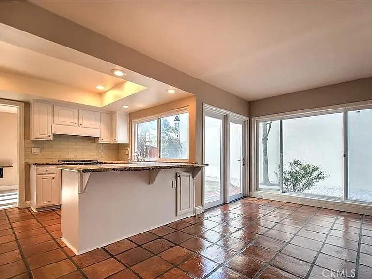 17842 Arbor Ln — Photo 41