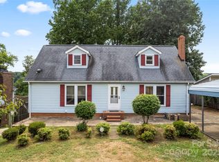 5438 Cold Harbor Dr, Charlotte, NC 28214