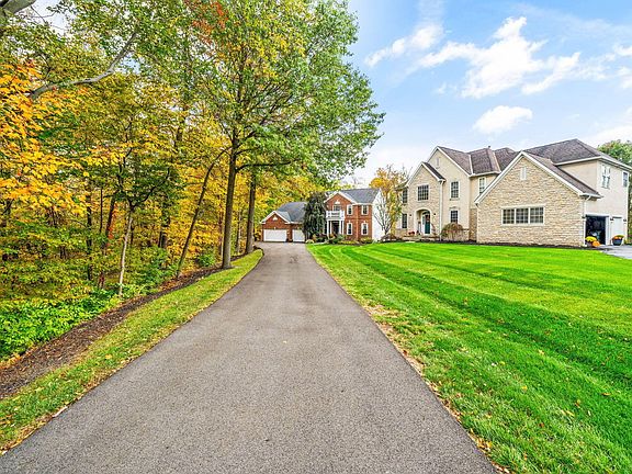4th image of 6573 Spinnaker Dr