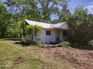 24099 Young Dr, Bristol, VA 24202