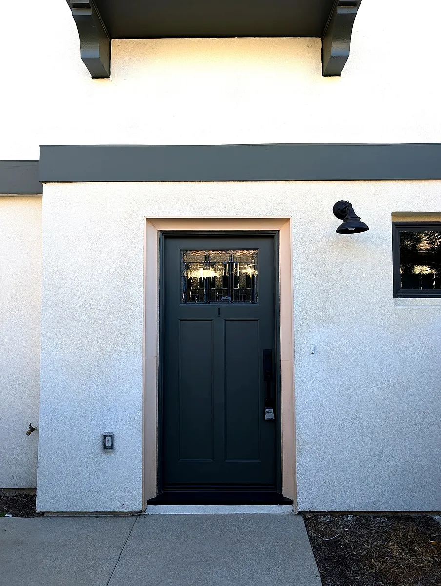Building Photo - 1022 La Cadena Ave #I
