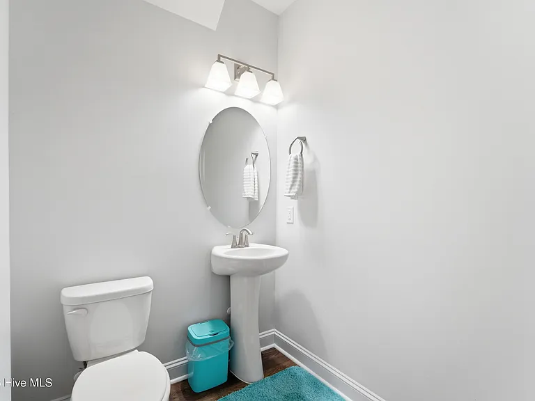 104 Harvest Bluff Ln — Photo 11
