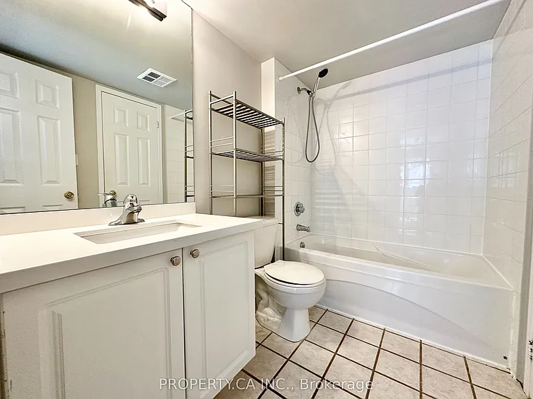 40 Merchant Ln #116 — Photo 28