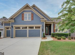 151 Mulberry Ct, Peachtree City, GA 30269