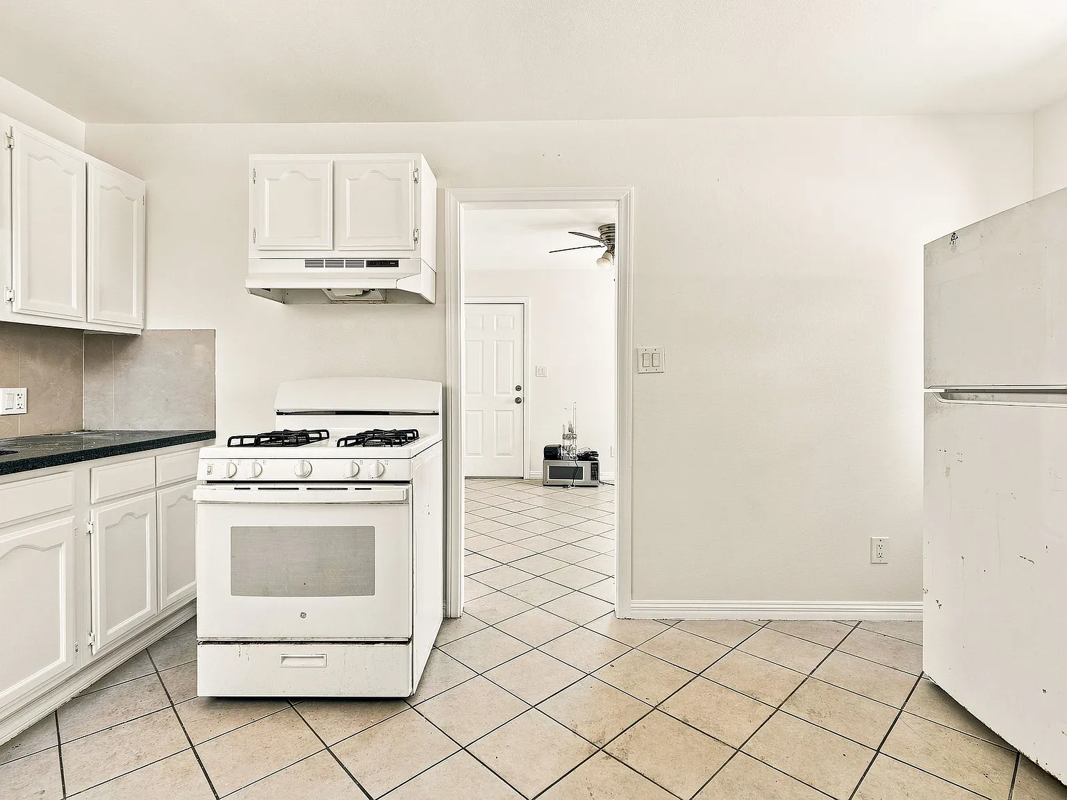 1 bed, 480 sqft, $1,695 — Photo 4