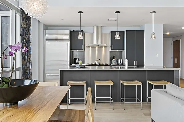 Rented by Compass | media 14