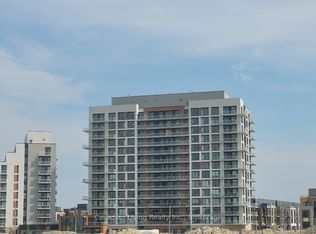2 David Eyer Rd #825, Richmond Hill, ON L4S0N6