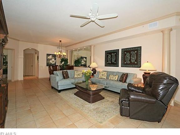 4th image of 2095 Aberdeen Ln #103