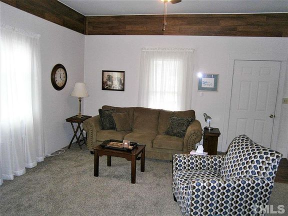 4th image of 505 N Sharpe St