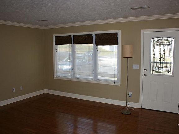 5th image of 1345 Starlight Ct