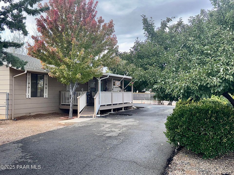 1st image of 6701 E Paradise Ln
