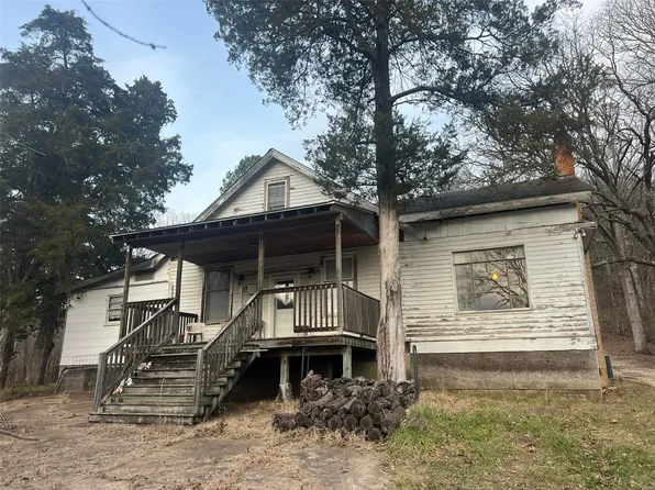 1620 Inez Ln, Pacific, MO 63069