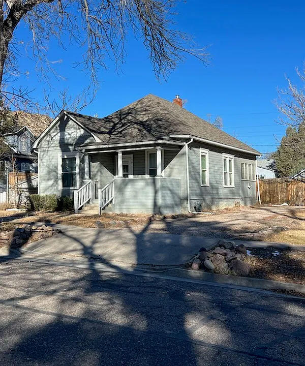 521 Floral Ave