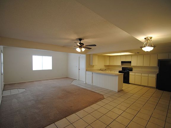 3rd image of 1505 E 8th Ave