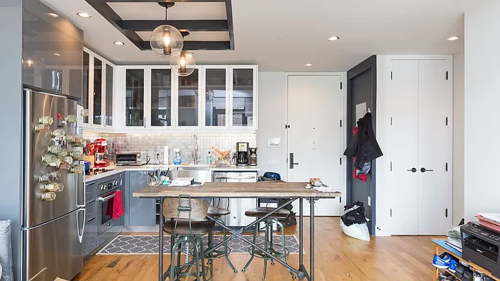 Rented by Nooklyn NYC LLC | media 42
