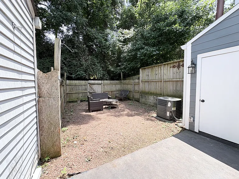 6646 Wellington Sq #1 — Photo 15