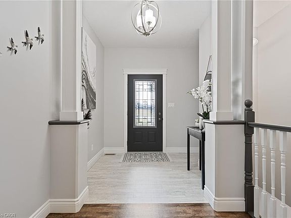 3rd image of 11721 Plank Rd