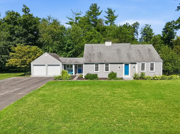 63 Spruce St, Westfield, MA 01085