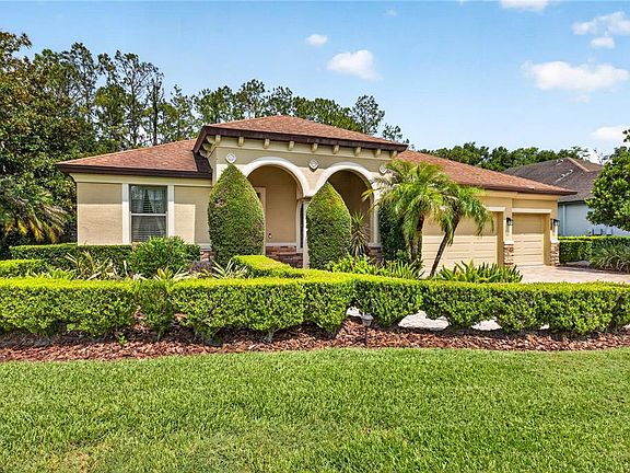 3rd image of 4726 LAGO VISTA CIRCLE
