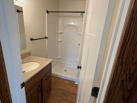 3rd image of 3226 West St Unit 2