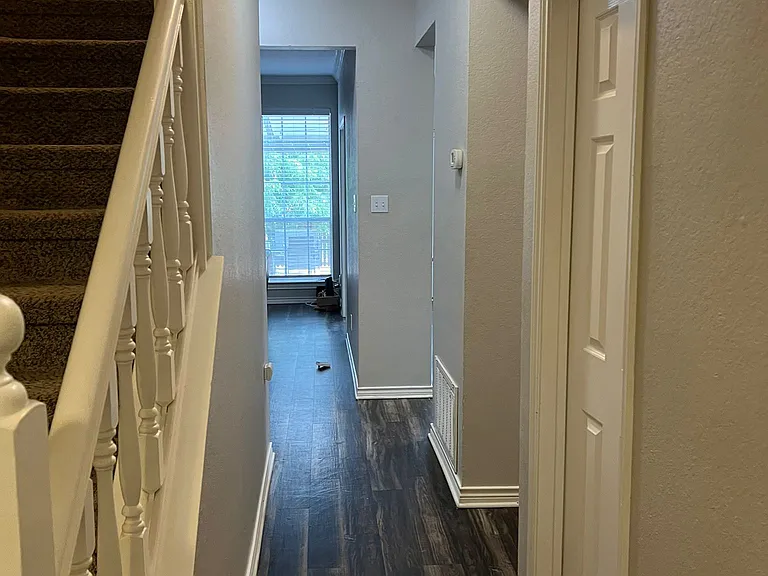 1701 Shiprock Dr — Photo 3