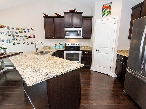 5th image of 2554 Kings Mountain Ln