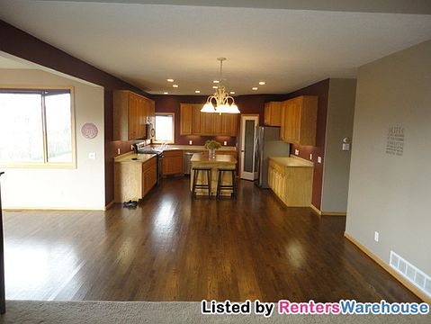 5th image of 4125 Jandell Ave NE