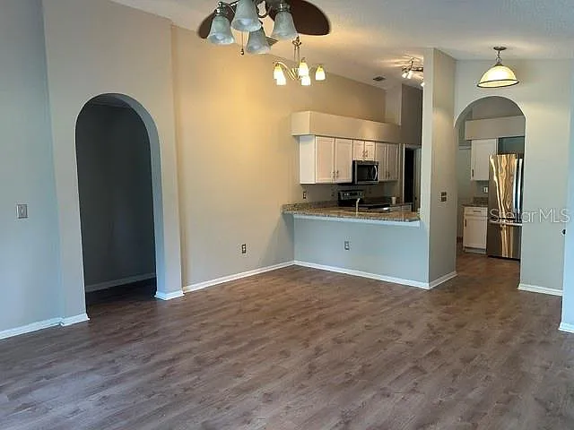 515 Scarlet Maple Ct — Photo 2
