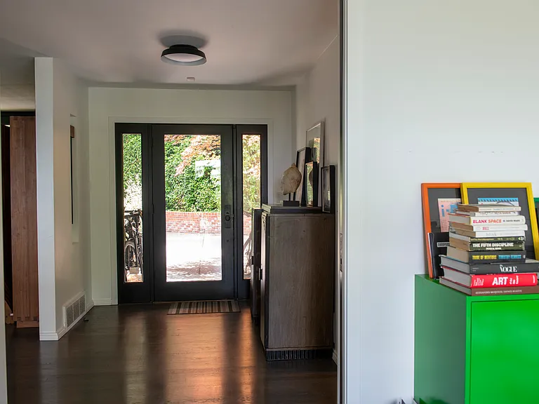 3061 SW Fairmount Blvd — Photo 9