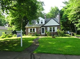235 Walzford Rd, Rochester, NY 14622