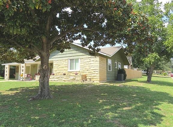 4th image of 1702 Alcoa Ave