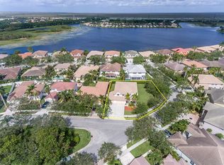 920 Greenwood Rd, Weston, FL 33327