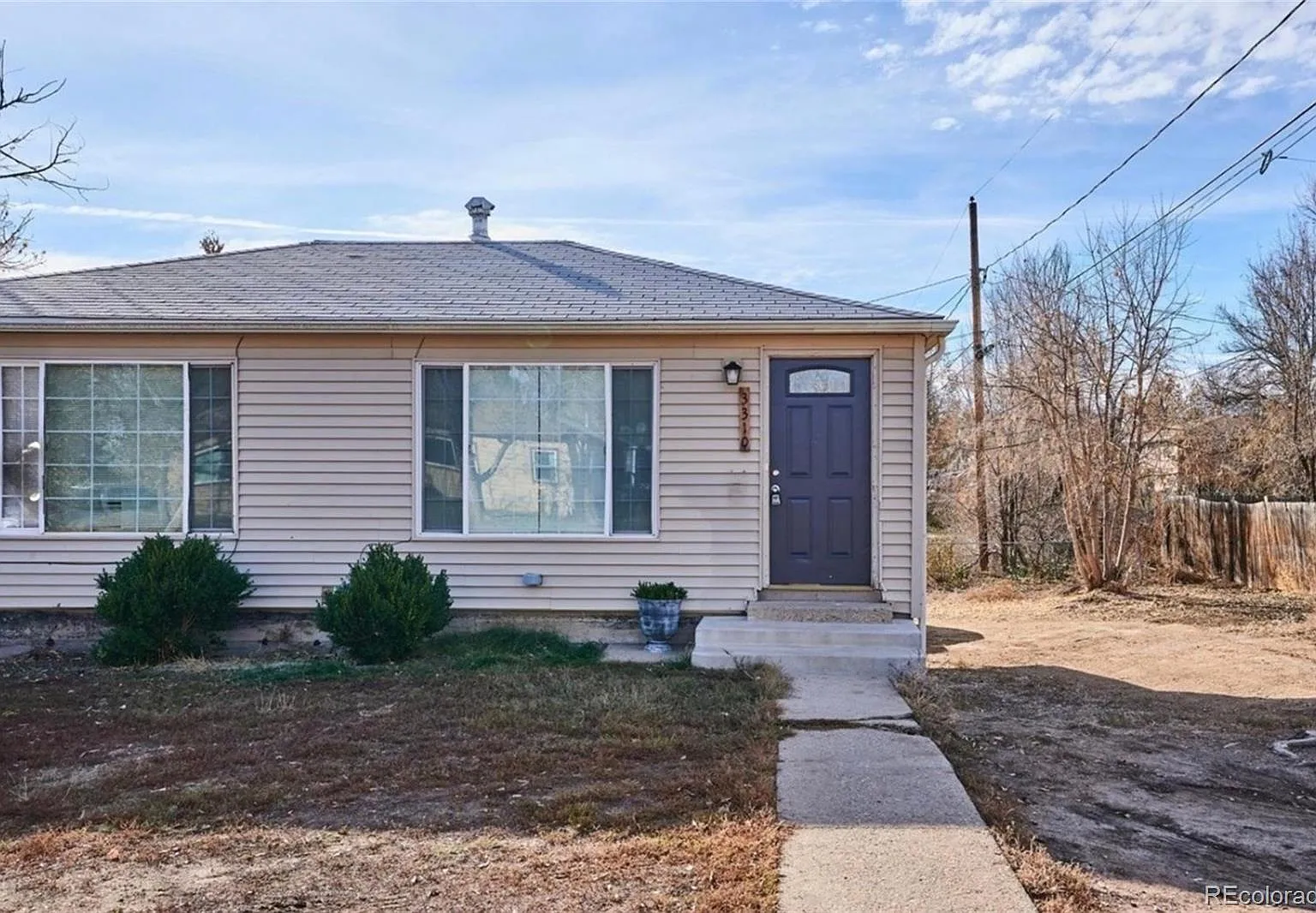2 bed, 1.0 bath, 815 sqft, $1,795 — Photo 1