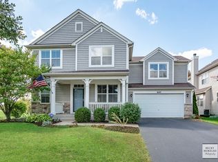 697 Bonaventure Dr, Oswego, IL 60543