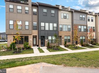 4943 Vista Green Ln, Glenarden, MD 20706