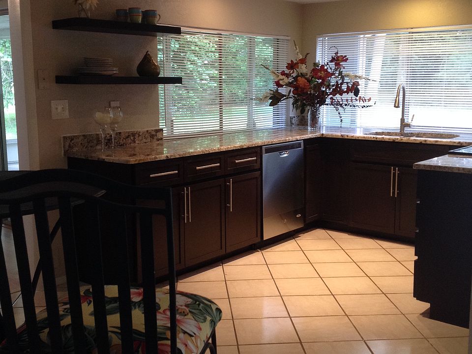 1st image of 8606 Arrowhead Dr