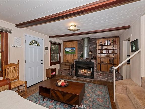 4th image of 22838 Waters Dr
