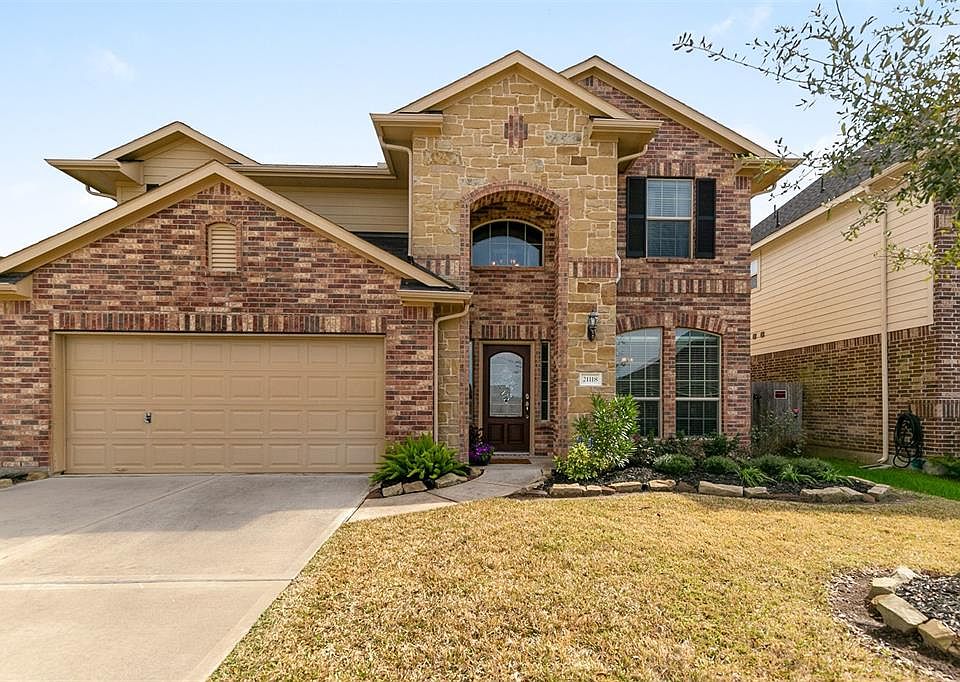 1st image of 21118 Sierra Bend Dr