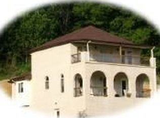 Bella Vista Ln, Unicoi, TN 37692