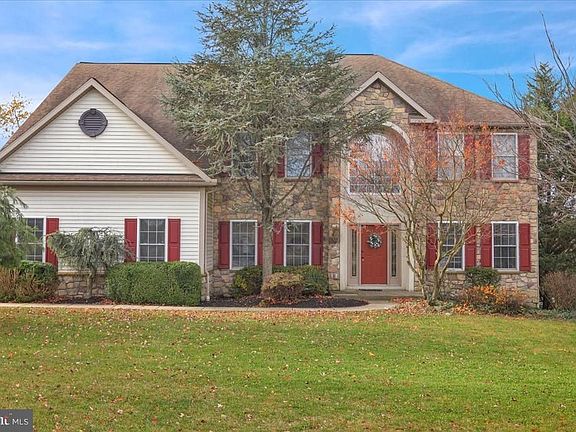 4th image of 144 Robby Dr