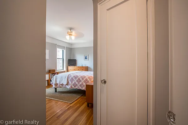 Sold by Garfield Realty  | media 18