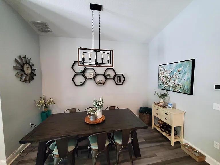 6906 N Highland Ave — Photo 6