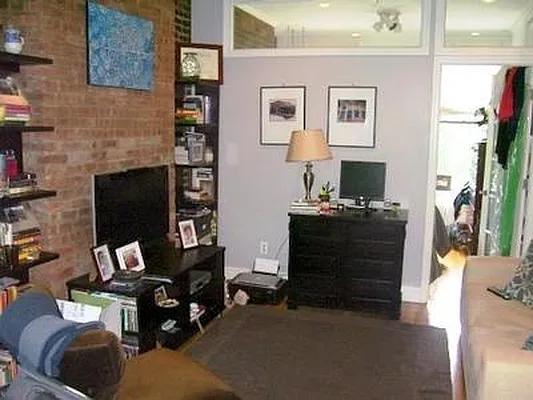 Rented by Centennial Properties NY | media 8