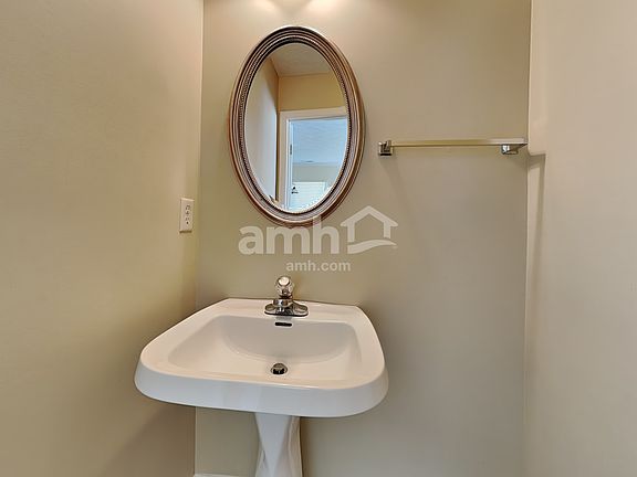 5th image of 9937 Whispering Pine Dr