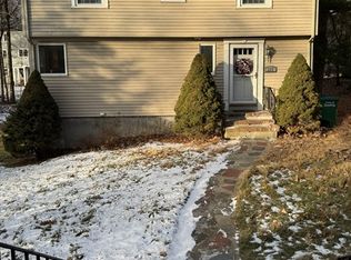 133 Pine Ridge Rd, Reading, MA 01867