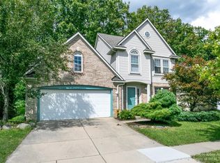 3413 Ashburnam Rd, Ann Arbor, MI 48105