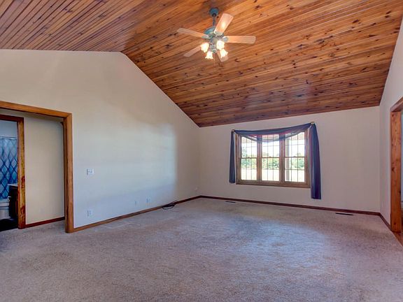 2nd image of 13907 W Hayfield Ln