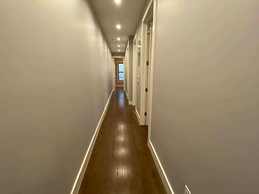 5th image of 241 Linden Blvd APT 4